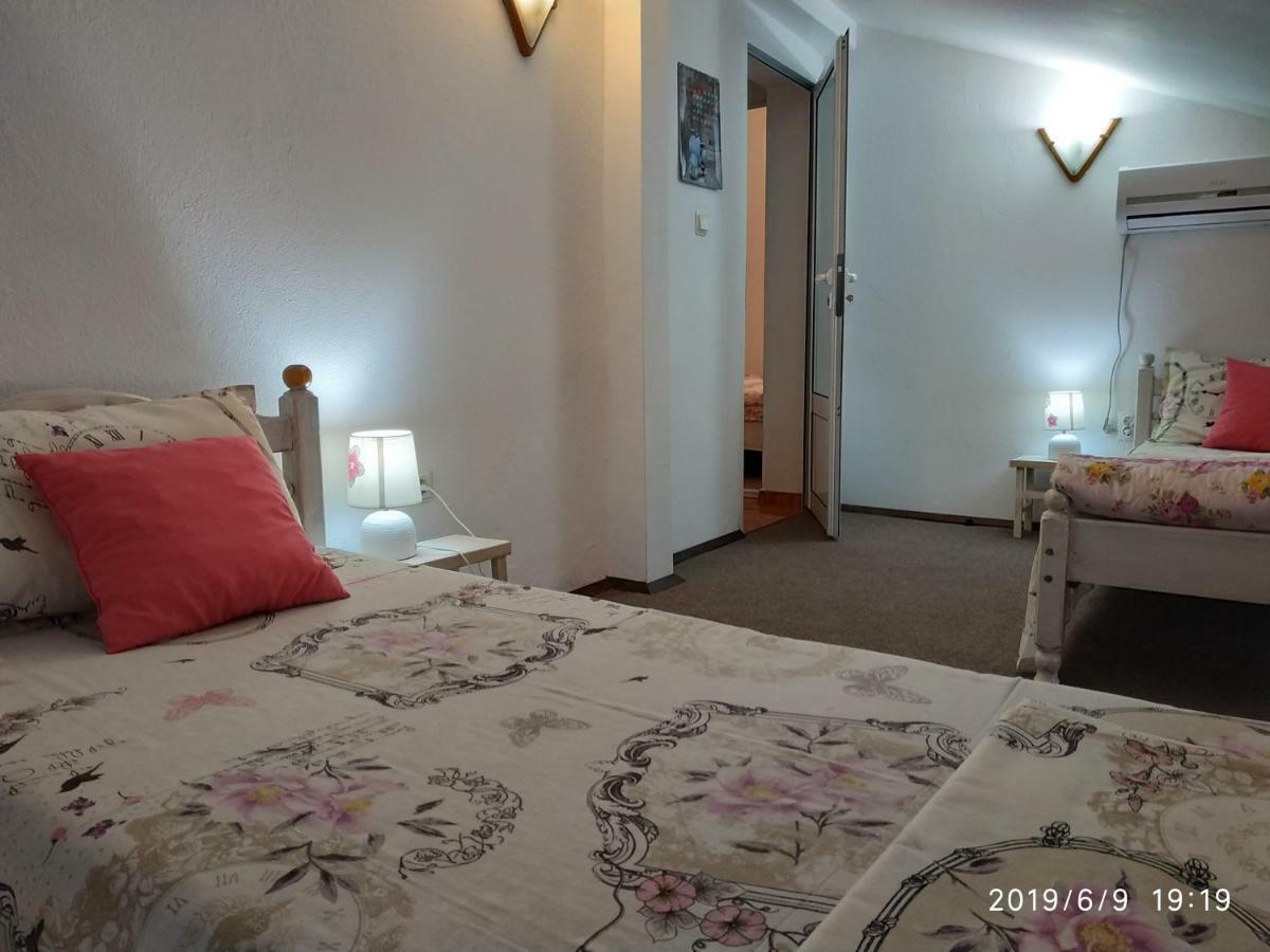 Rali Apartments キテン エクステリア 写真