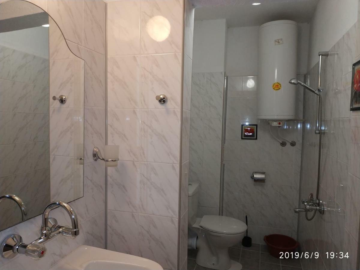 Rali Apartments キテン エクステリア 写真
